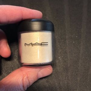 MAC Pigment Color Powder Eyeshadow